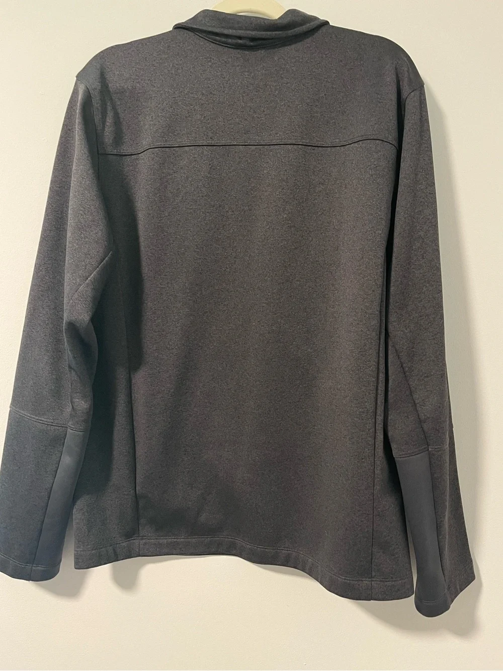 The North Face Men's Charcoal Gray Half-Zip Performance Pullover